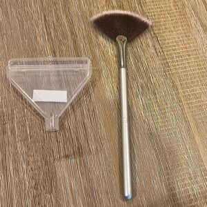 It Brushes for Ulta Fan Brush